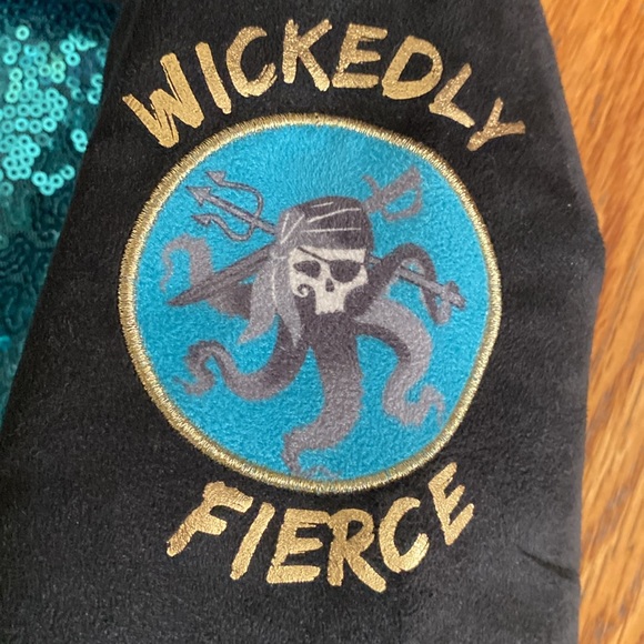 Disney jacket with sequins by D-signed size medium - Picture 2 of 4